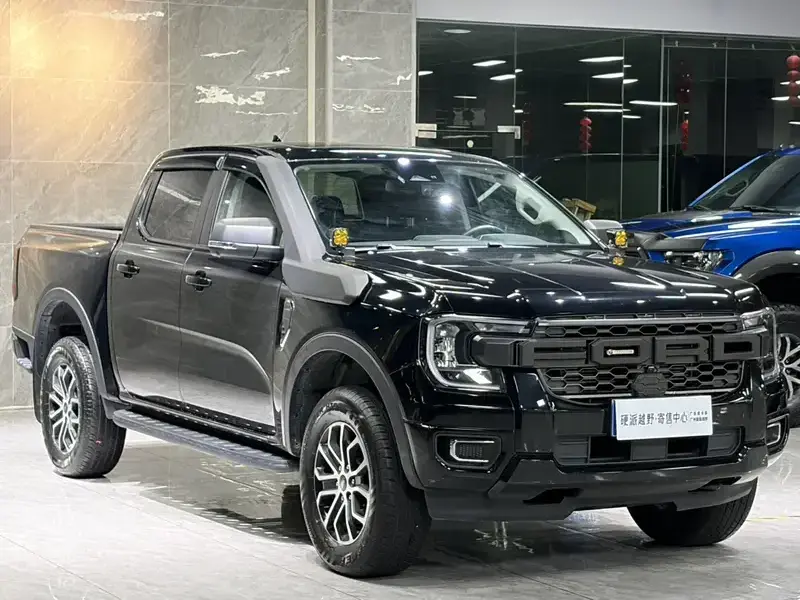 2025 Ford Ranger с пробегом 22 800 км