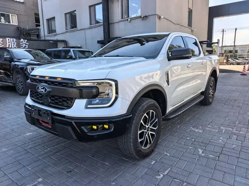 2023 Ford Ranger с пробегом 24 000 км