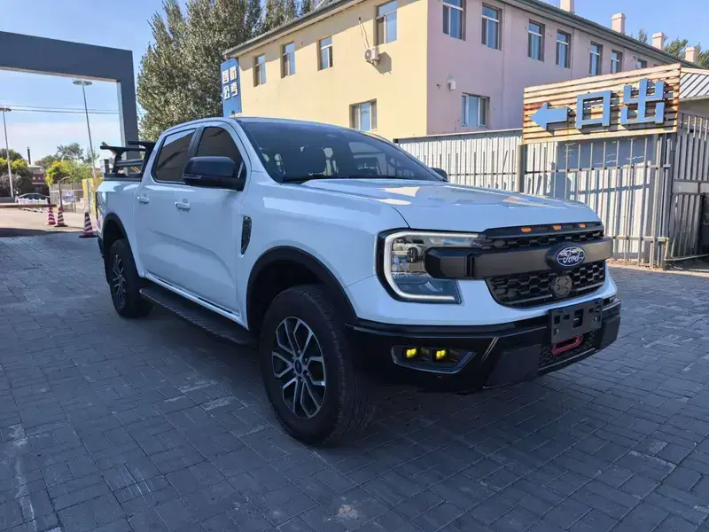 2023 Ford Ranger с пробегом 24 000 км