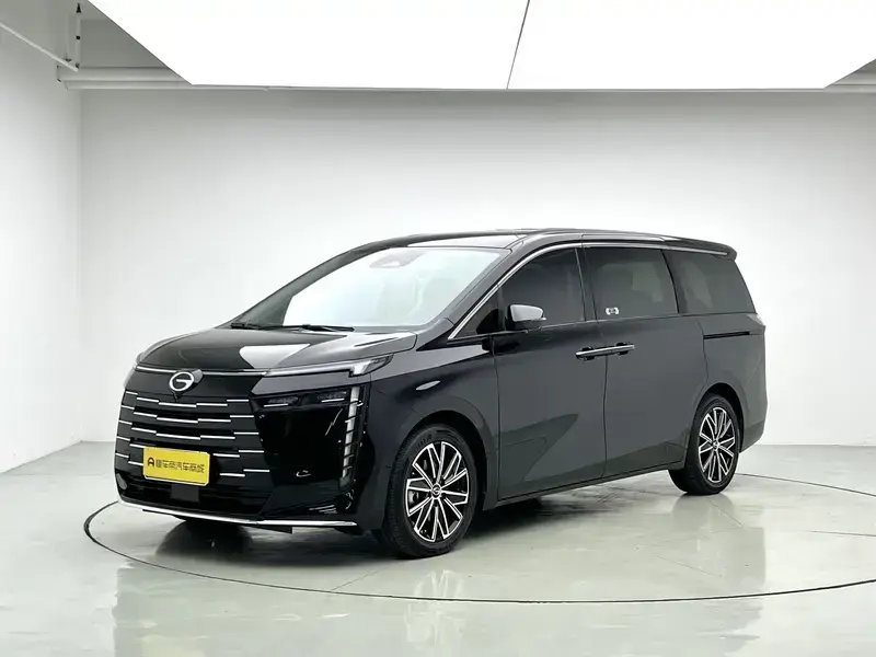 2024 GAC Trumpchi E8 с пробегом 29 700 км