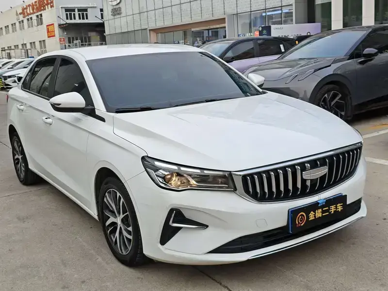 2025 Geely Emgrand с пробегом 70 000 км