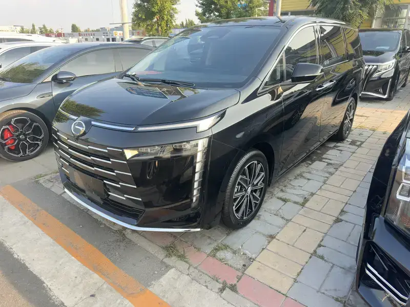 2024 GAC Trumpchi E8 с пробегом 6 000 км