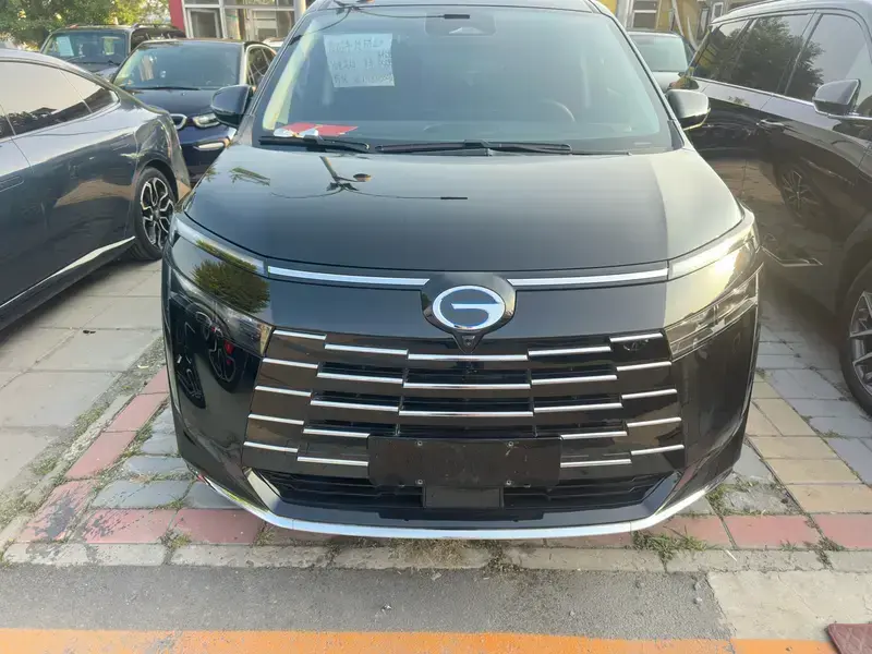2024 GAC Trumpchi E8 с пробегом 6 000 км