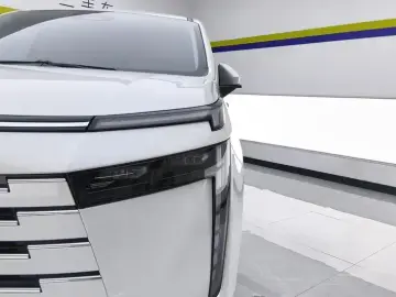 2024 GAC Trumpchi E8 с пробегом 26 000 км