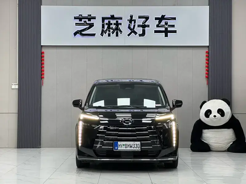 2024 GAC Trumpchi E8 с пробегом 43 000 км