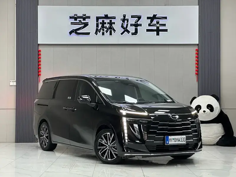 2024 GAC Trumpchi E8 с пробегом 43 000 км