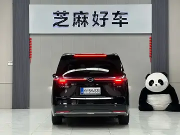 2024 GAC Trumpchi E8 с пробегом 43 000 км