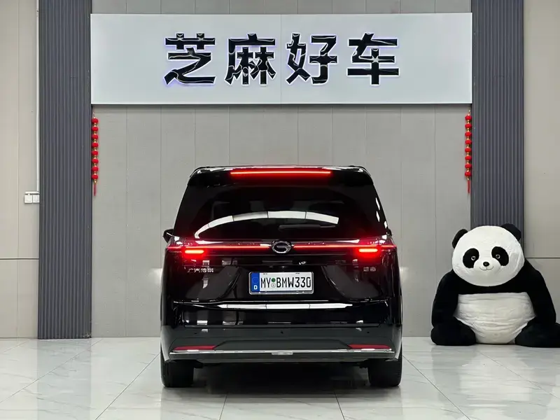 2024 GAC Trumpchi E8 с пробегом 43 000 км
