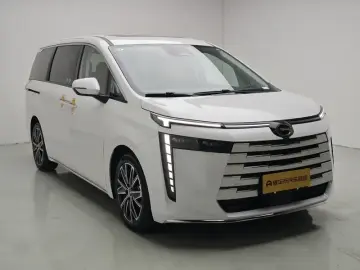 2024 GAC Trumpchi E8 с пробегом 18 700 км