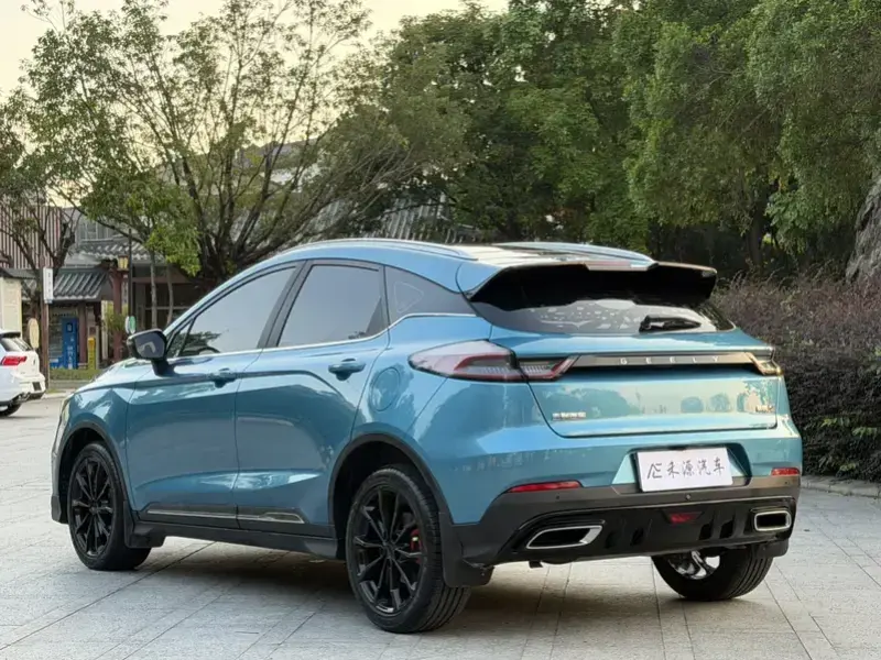 2021 Geely Emgrand S с пробегом 30 000 км