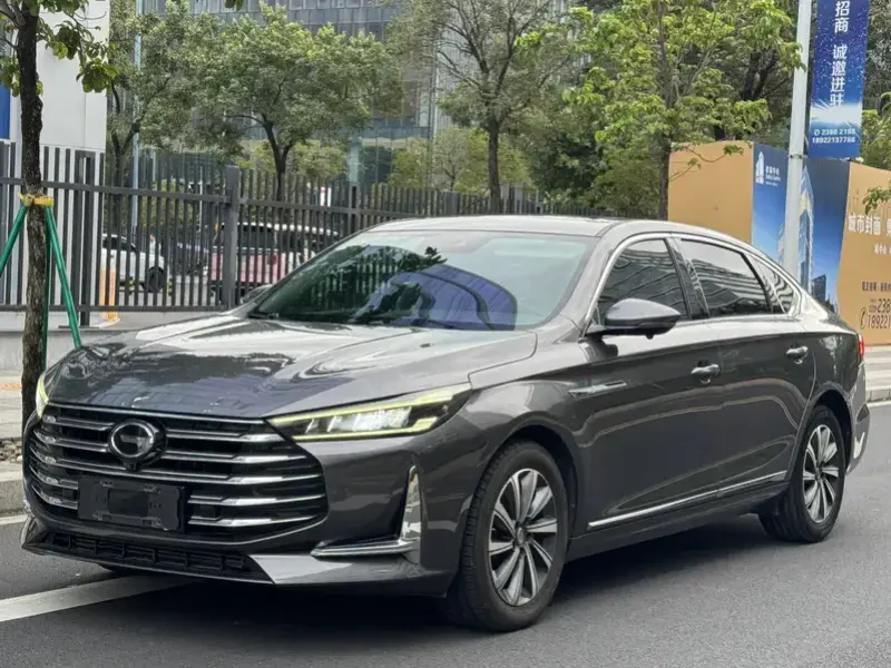 2020 GAC Trumpchi GA8 с пробегом 90 000 км