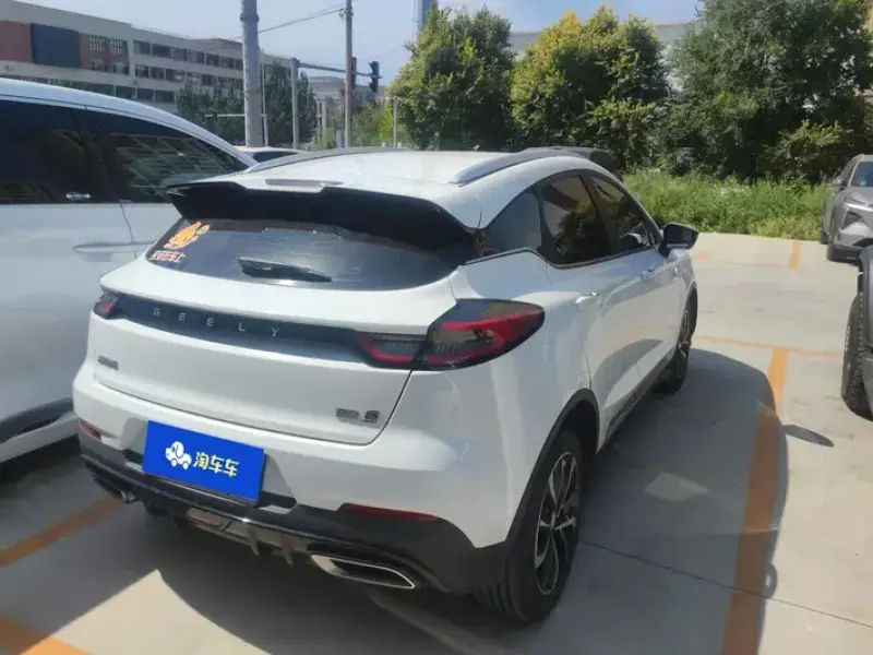 2021 Geely Emgrand S с пробегом 30 000 км