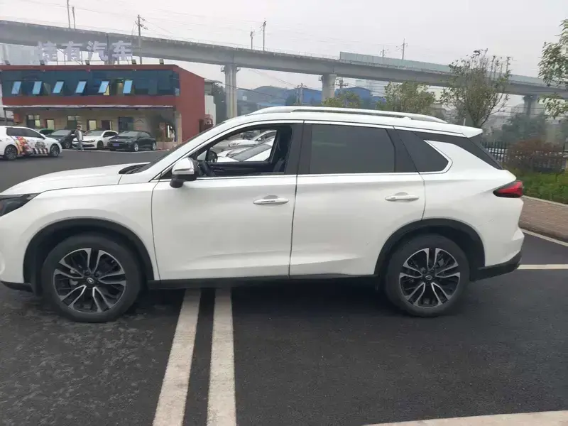 2022 GAC Trumpchi GS4 Plus с пробегом 24 000 км