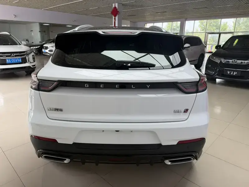 2021 Geely Emgrand S с пробегом 39 000 км