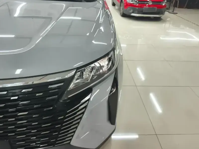 2024 Geely Haoyue Pro с пробегом 27 000 км