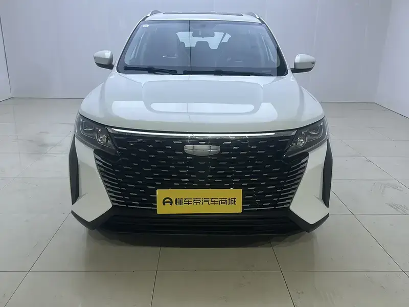 2024 Geely Haoyue Pro с пробегом 1 300 км