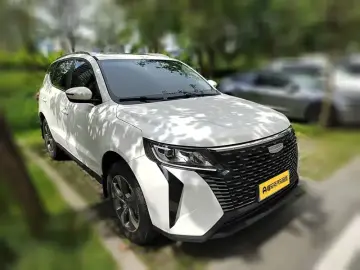 2024 Geely Haoyue Pro с пробегом 15 900 км