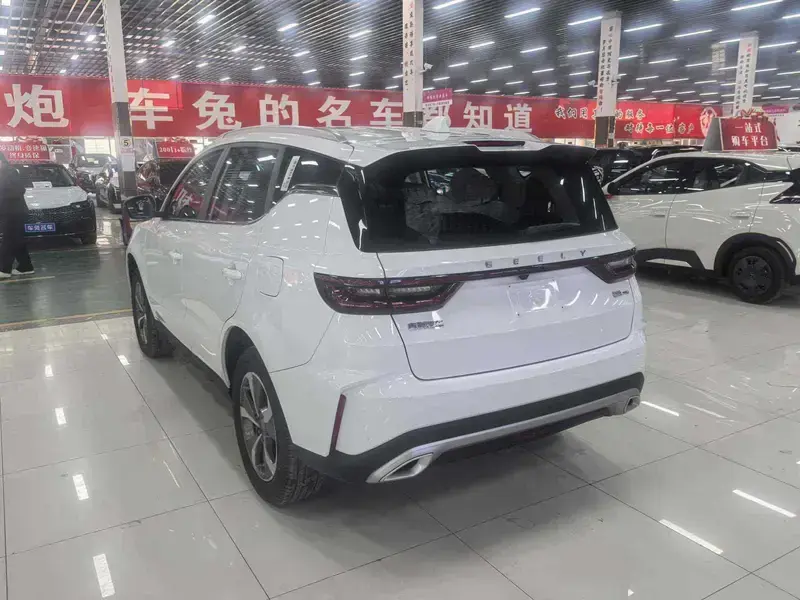 2024 Geely Haoyue Pro с пробегом 100 км