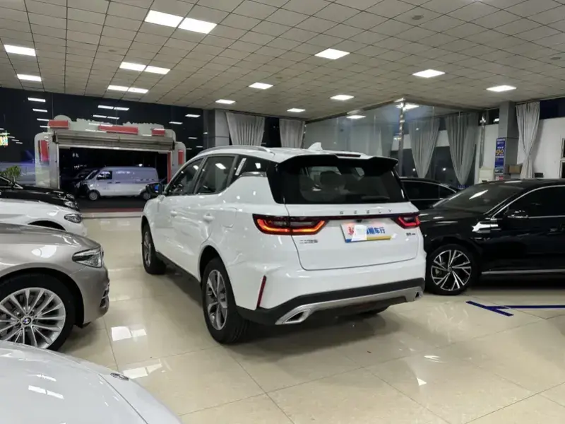 2025 Geely Haoyue Pro с пробегом 100 км