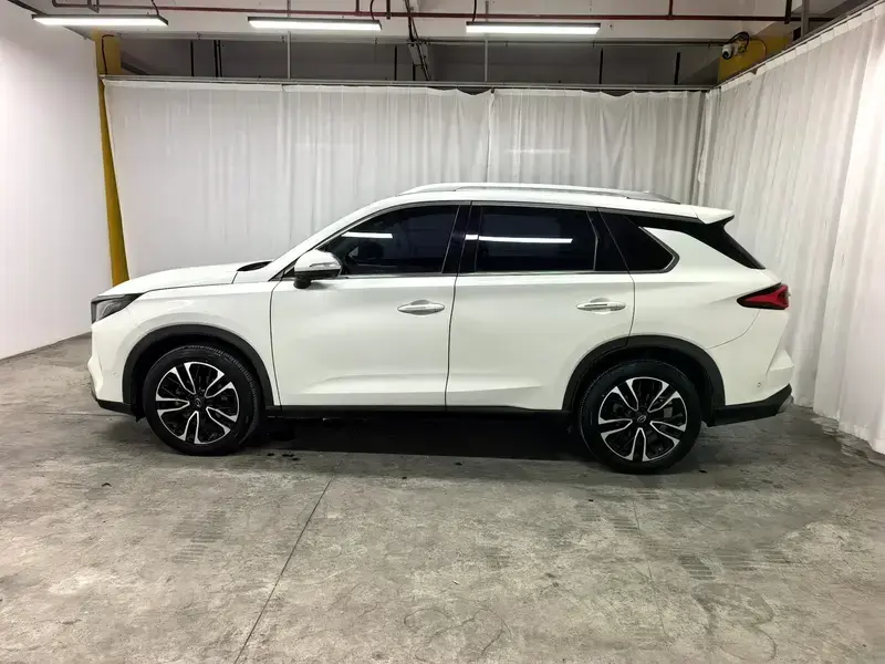 2023 GAC Trumpchi GS4 Plus с пробегом 22 200 км
