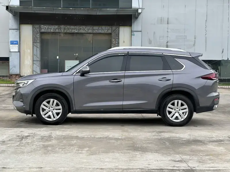 2019 GAC Trumpchi GS5 с пробегом 83 000 км