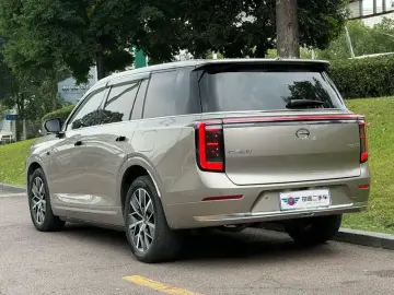 2025 GAC Trumpchi S9 с пробегом 13 000 км