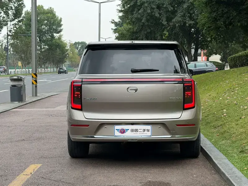 2025 GAC Trumpchi S9 с пробегом 13 000 км