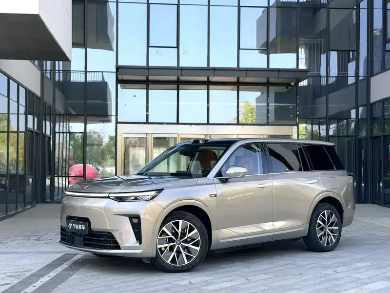2025 GAC Trumpchi S9 с пробегом 8 000 км