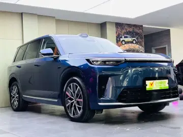 2025 GAC Trumpchi S9 с пробегом 15 000 км