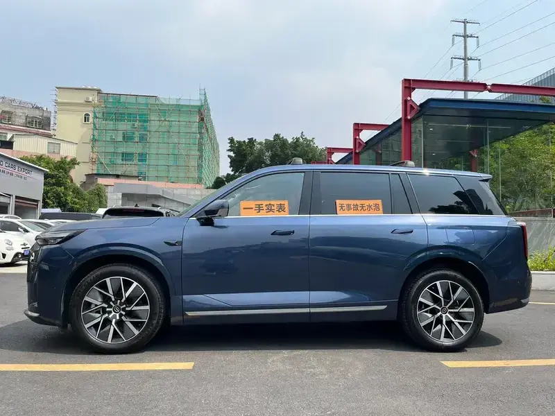 2025 GAC Trumpchi S9 с пробегом 23 000 км