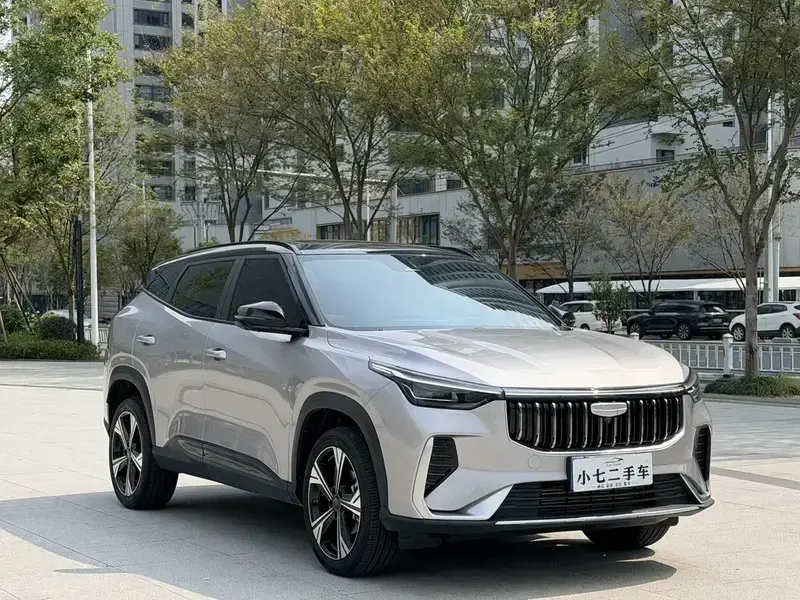 2026 Geely Atlas с пробегом 4 000 км