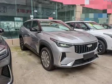 2026 Geely Atlas с пробегом 100 км