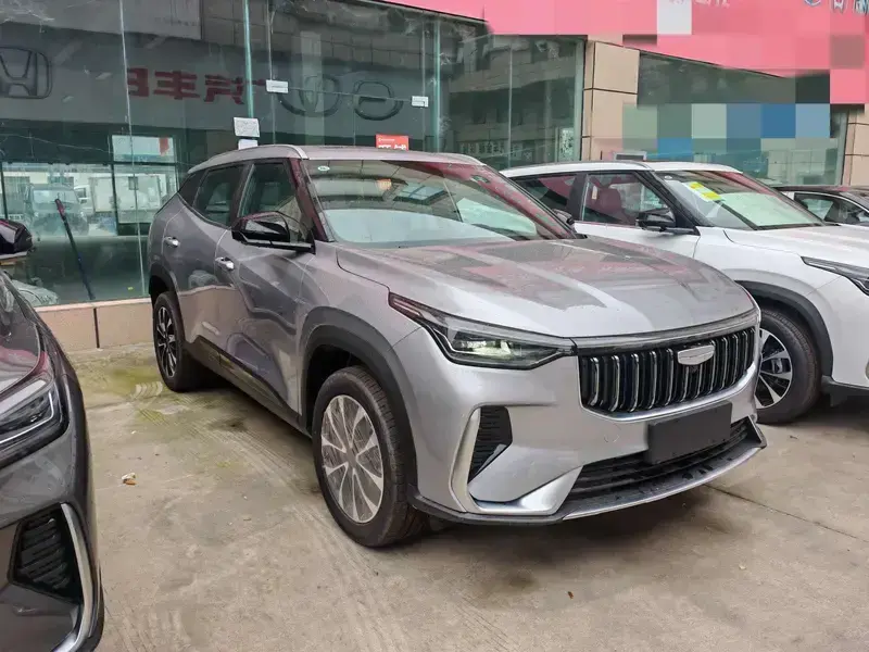 2026 Geely Atlas с пробегом 100 км