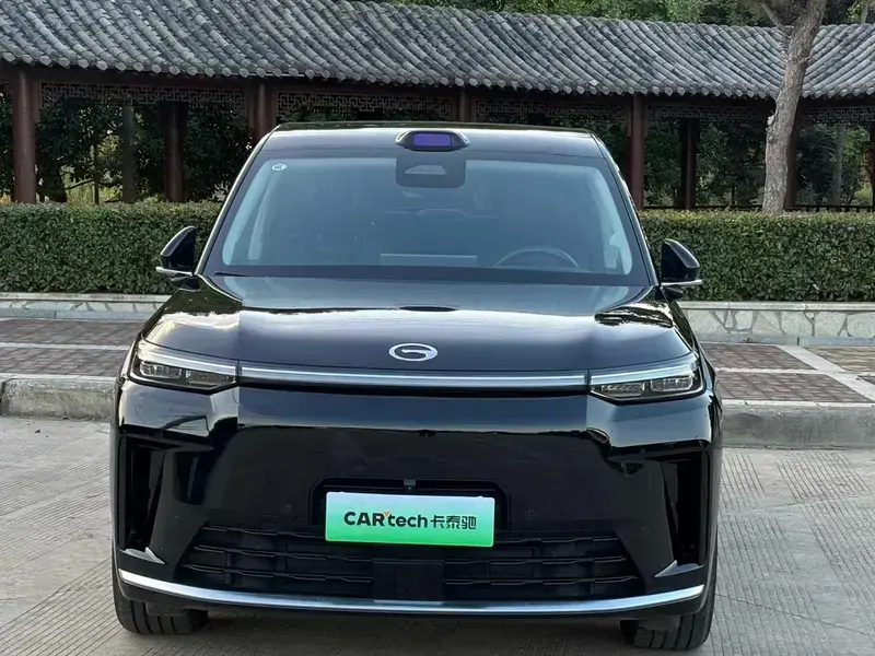 2025 GAC Trumpchi S9 с пробегом 13 000 км