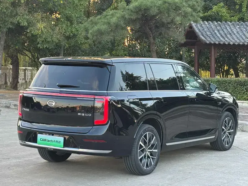 2025 GAC Trumpchi S9 с пробегом 13 000 км
