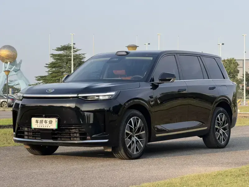 2025 GAC Trumpchi S9 с пробегом 16 000 км