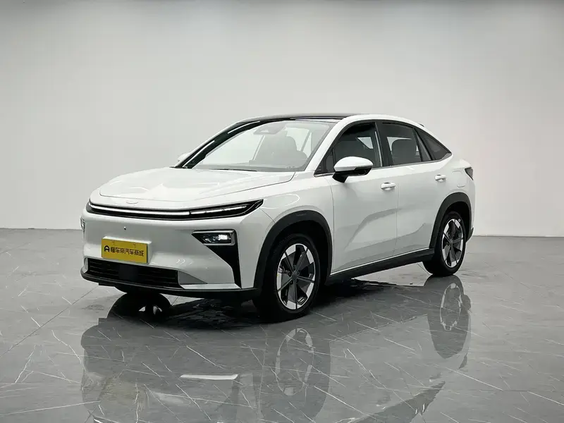 2026 Geely Boyue REV с пробегом 100 км