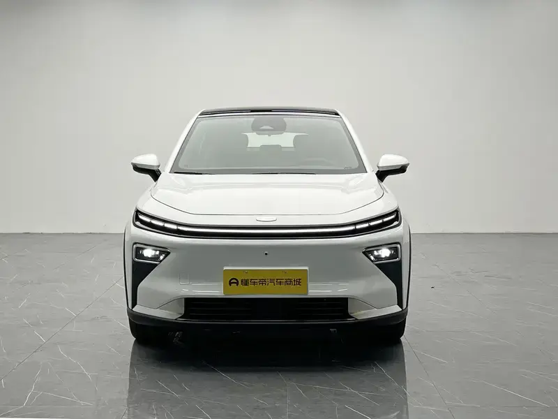 2026 Geely Boyue REV с пробегом 100 км