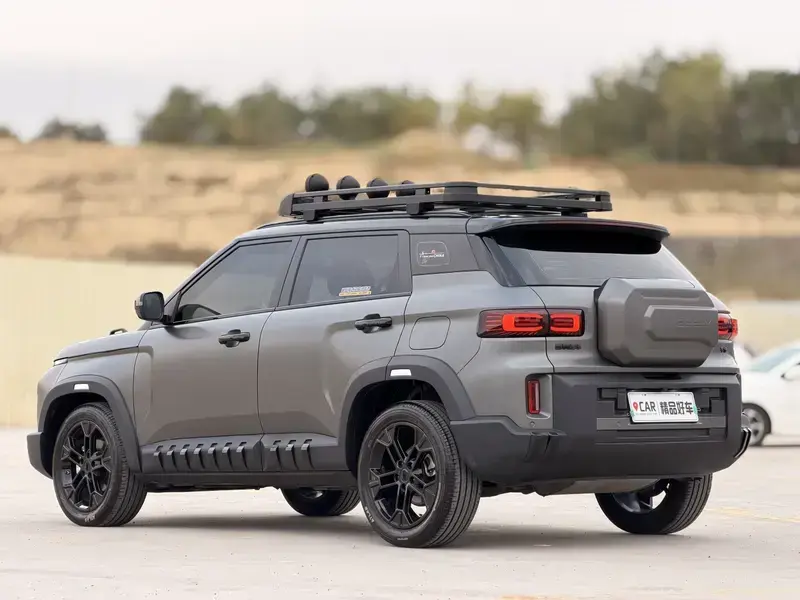 2025 Geely Cowboy с пробегом 16 000 км