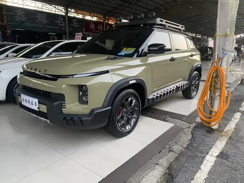 2025 Geely Cowboy с пробегом 8 200 км