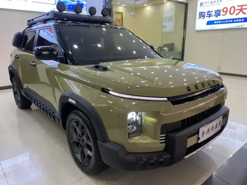 2025 Geely Cowboy с пробегом 8 200 км