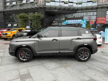 2025 Geely Cowboy с пробегом 6 000 км