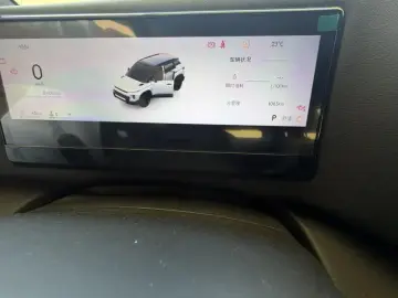 2025 Geely Cowboy с пробегом 1 000 км