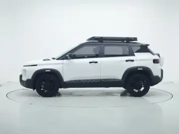 2025 Geely Cowboy с пробегом 10 300 км