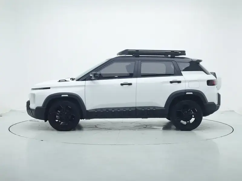 2025 Geely Cowboy с пробегом 10 300 км