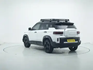 2025 Geely Cowboy с пробегом 10 300 км