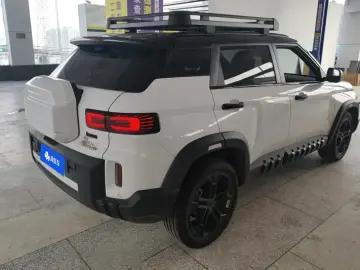 2025 Geely Cowboy с пробегом 13 000 км