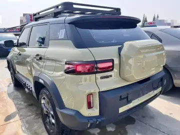 2025 Geely Cowboy с пробегом 10 000 км