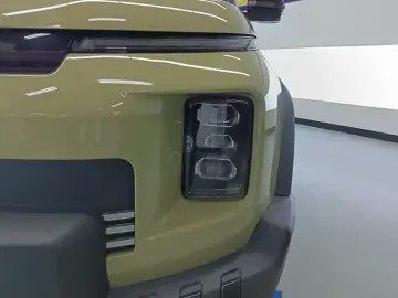 2025 Geely Cowboy с пробегом 8 000 км