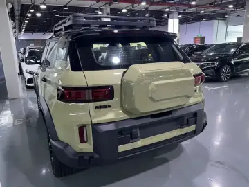 2025 Geely Cowboy с пробегом 1 500 км